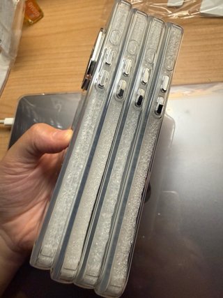 4 Cover Specchio iPhone 16 Pro Max