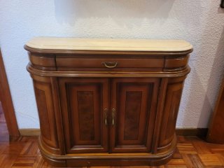 Mudanza sofas mesa muebles.