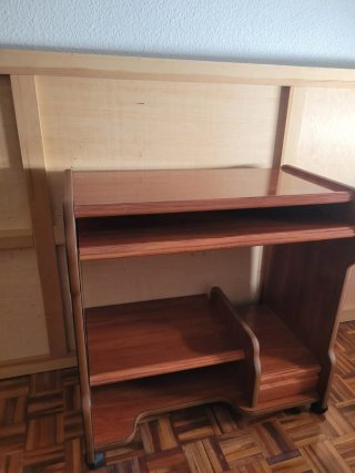 Mudanza sofas mesa muebles.