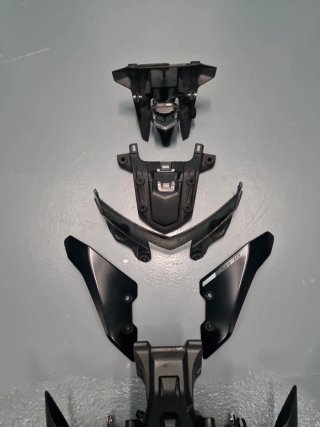 Faro Yamaha MT10