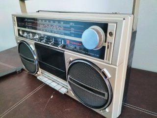 Radio Casete Toshiba Boombeat 85