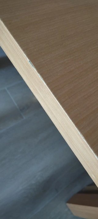 Mesa de comedor y 6 sillas de madera