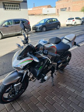 Kawasaki Z900 Impecable limitada para A2