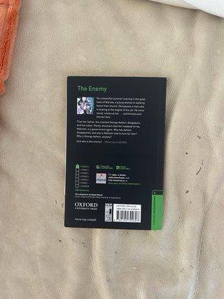 Oxford Bookworms Library: Stage 6: The Enemy