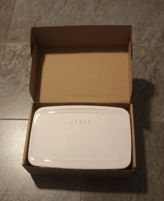 Pack router wifi + cables de conexión ethernet
