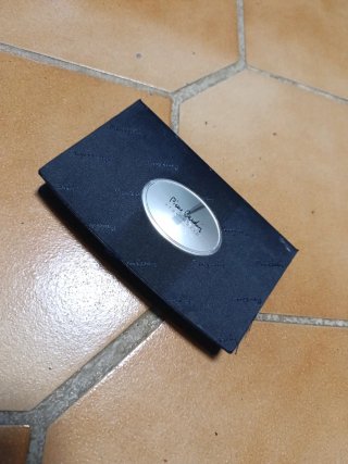 Juego de plumas y bolígrafo Pierre Cardin