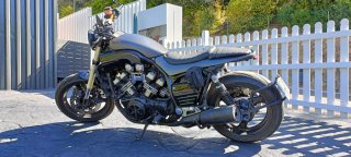 Yamaha VMAX 1200 Negra/Gris