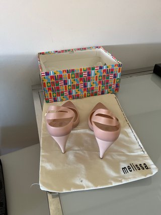 Zapatos de tacón Melissa Beige