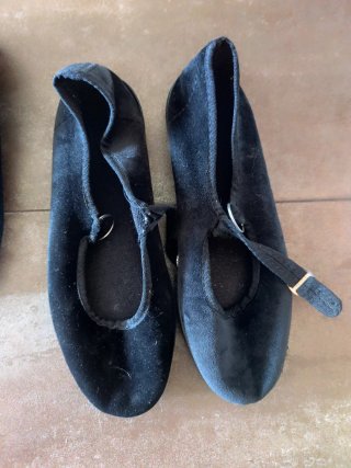 Zapatos de baile regional negros terciopelo