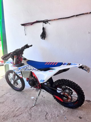 KTM EXC-F 450 SIX DAYS Enduro Moto