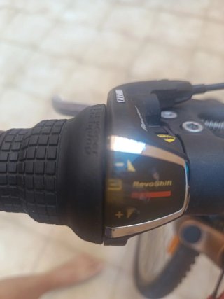 Bicicleta Rockrider 5.1 24 Roja