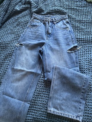 Jeans Shein strappati