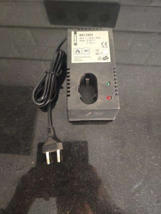 Cargador Batería Taladro 24V Budget BAS 2405