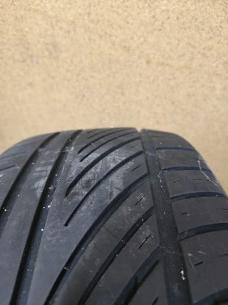 Llantas Mercedes