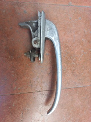 Maneta Puerta Seat 600
