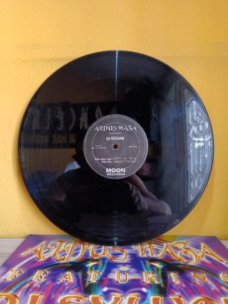 Vinilo makina remember