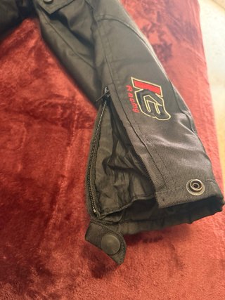 Chaqueta de moto KB Racing negra