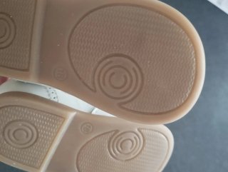 Zapatos de bebé blancos talla 18