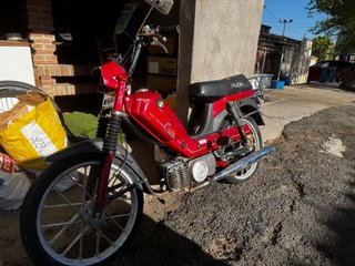 Puch Caribe Roja