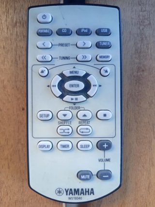 Mini cadena Yamaha CRX-040
