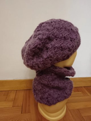 Set berretto e scaldacollo traforato viola cipolla