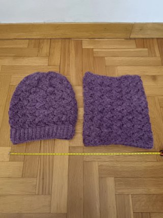Set berretto e scaldacollo traforato viola cipolla