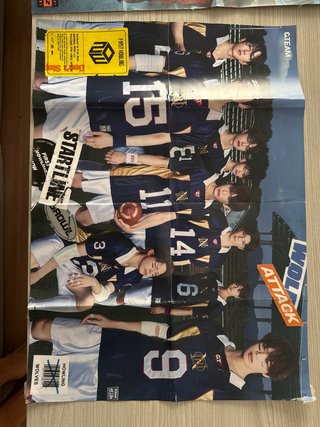 Pósters ATEEZ & &TEAM