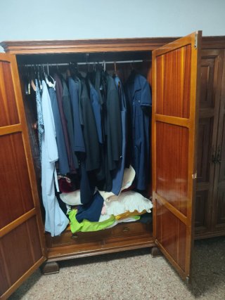 Armario Vintage Madera 1.85m x 2.1m