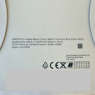 Apple Watch Ultra 2 titanium 49mm
