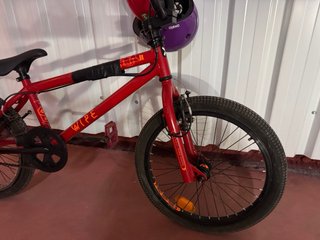 Bicicleta BMX Roja