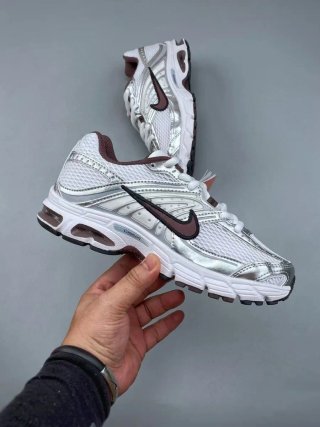 Air Max Moto 2K