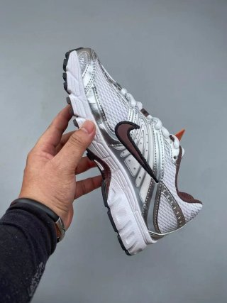 Air Max Moto 2K