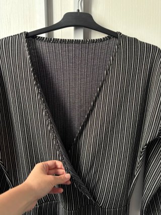 Mono Pull&Bear rayas blanco y negro