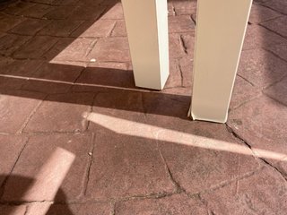 Mesa auxiliar cuadrada blanca Ikea