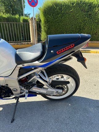 Suzuki GSX-R 1000 K2 2002