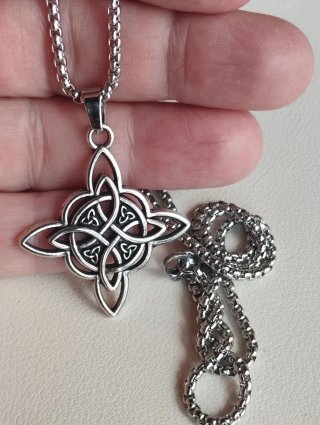 Collana Acciaio Nodo delle Streghe