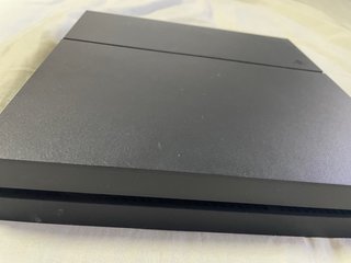 PS4 (PlayStation 4) Negra