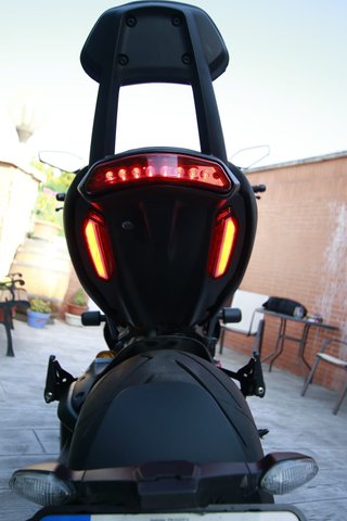 Ducati Diavel 1260 S Negra
