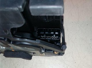 Motor cierre renault clio iii 1.6 privilege 293104