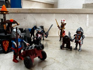 Playmobil Castillo Medieval con Figuras