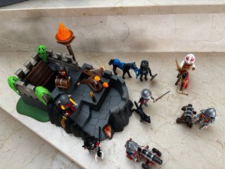 Playmobil Castillo Medieval con Figuras
