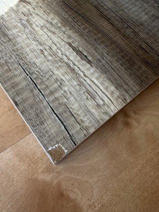 Mesa de comedor moderna