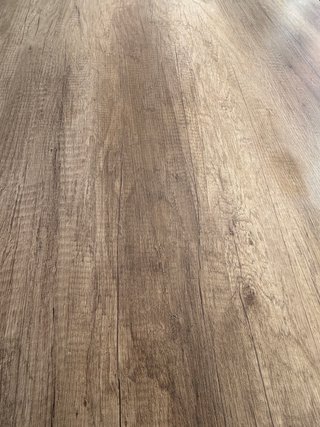 Mesa de comedor moderna