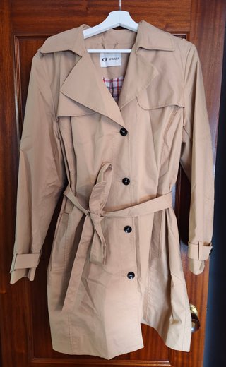 Gabardina premamá C&A T44 Beige