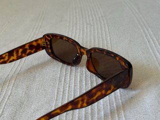 Gafas de sol retro tortuga