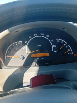 Mercedes-Benz Sprinter 2004