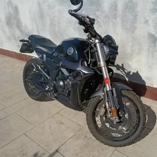 Zontes G1X 125cc Moto Negra/Gris