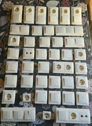 Simón 82 Marfil Mecanismos Eléctricos