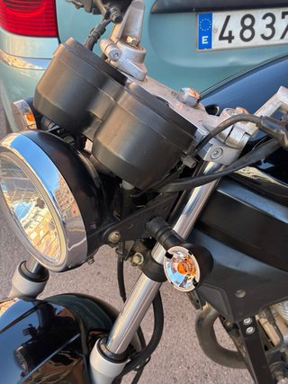 DAELIM Moto Naked 125 Negra