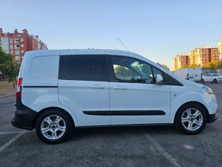 Ford Transit Courier 2019